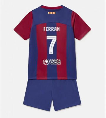Lacne Dětský Futbalové dres Barcelona Ferran Torres #7 2023-24 Krátky Rukáv - Domáci (+ trenírky)